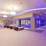 Boutique 5 Hotel & Spa - Adults Only